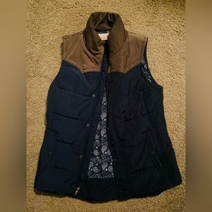 Women’s Ariat vest- small